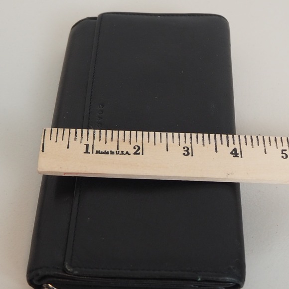 Coach Vintage Leather Ladies Classic Clutch Tri-Fold Wallet - Black - Picture 9 of 16